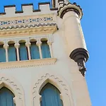 Hotel Kazar