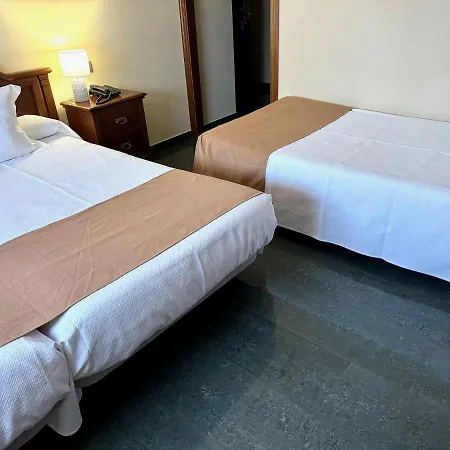 Hotel Kazar 4*