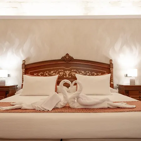 Kazar Hotel 4*
