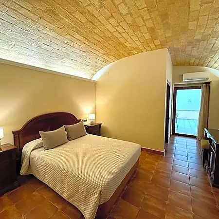 Kazar 4* Ontinyent