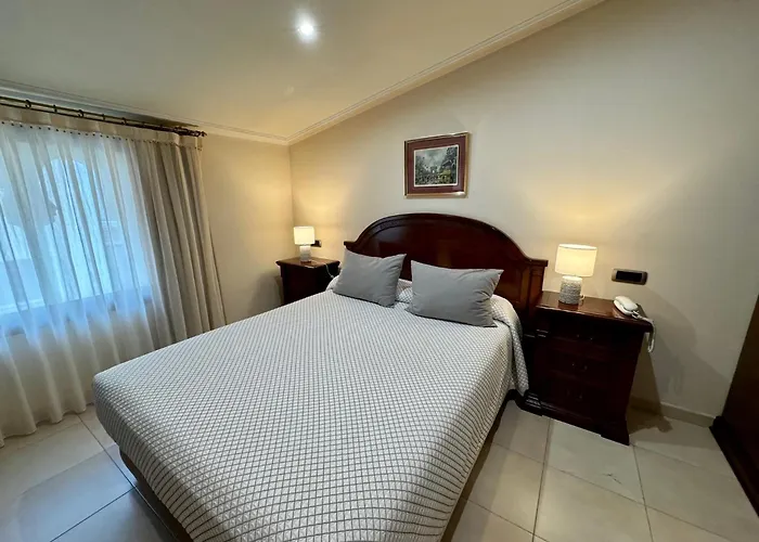 Kazar Hotel 4*
